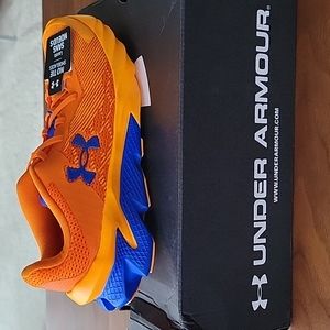Youth UA Sneakers